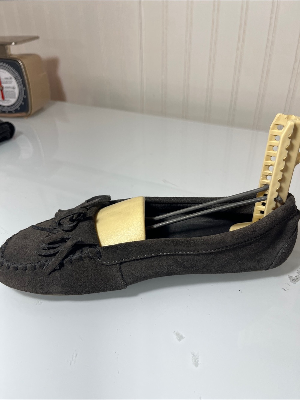 Dark Brown Suede Fringe Moccasin Loafers womens size 7 - Picture 10 of 11
